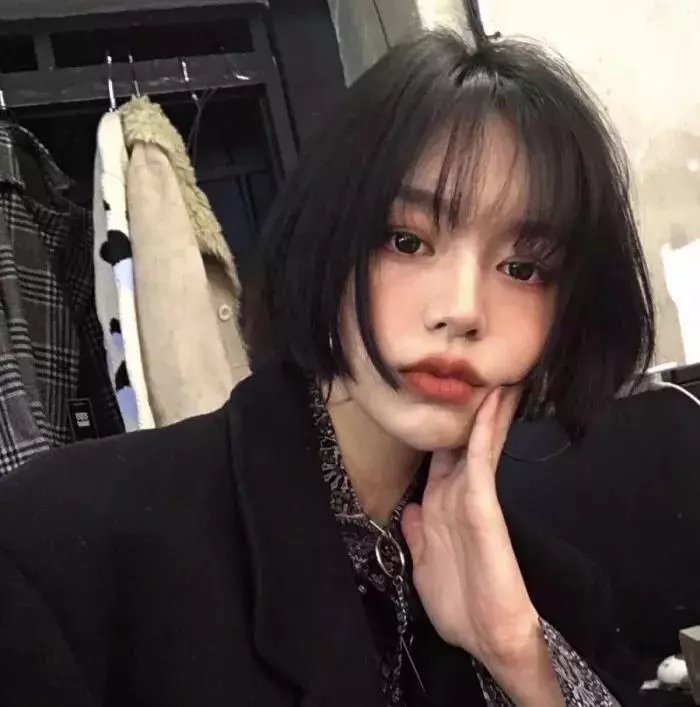 灰色的果实